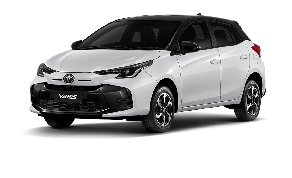 YARIS_Platinum White Pearl / Black Roof